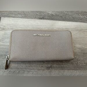 MK wallet